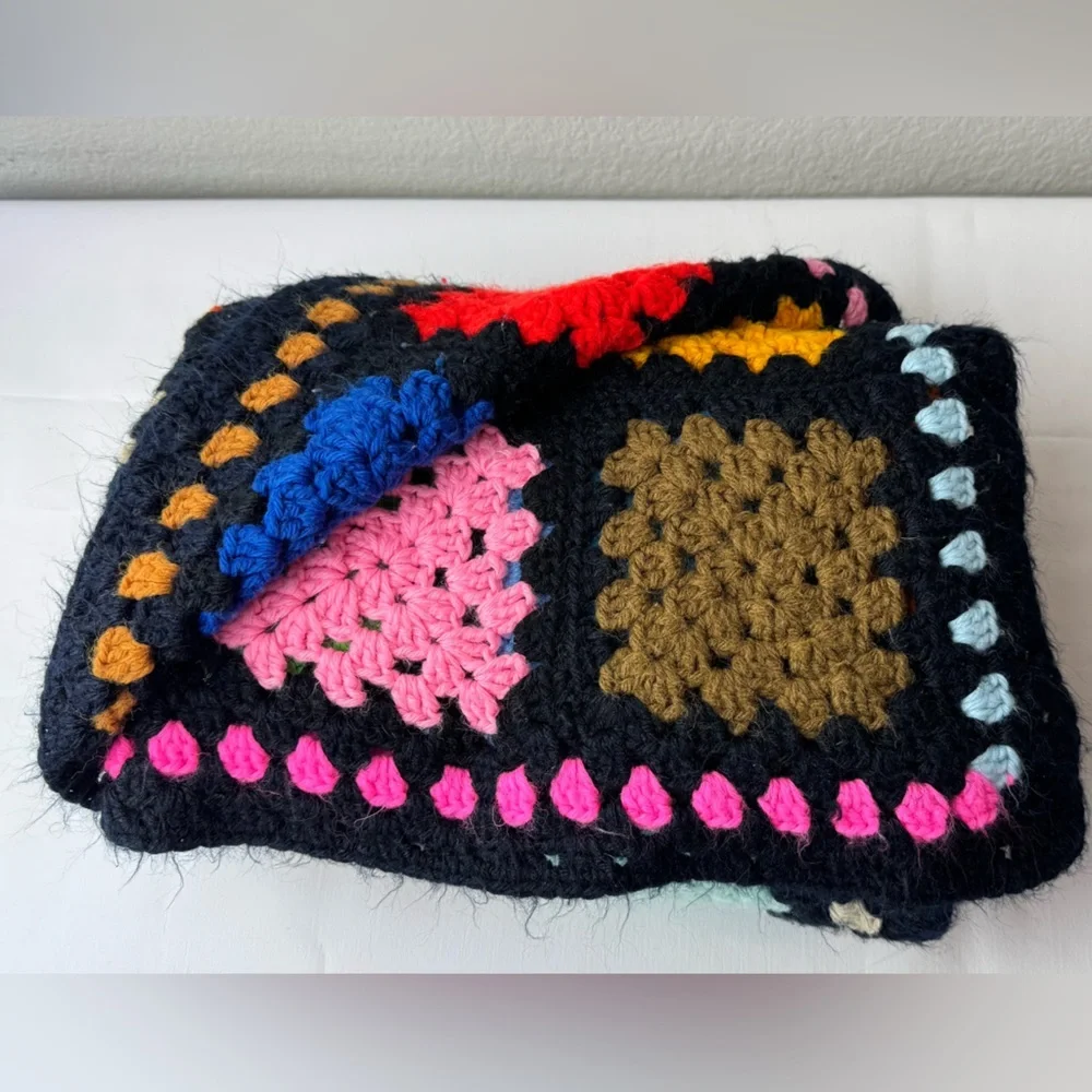 Colorful vintage‎ style crotchet throw blanket